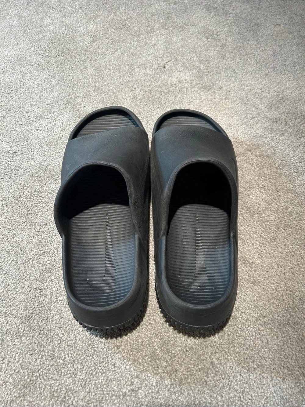 Nike Black Cushioned Slide Sandals